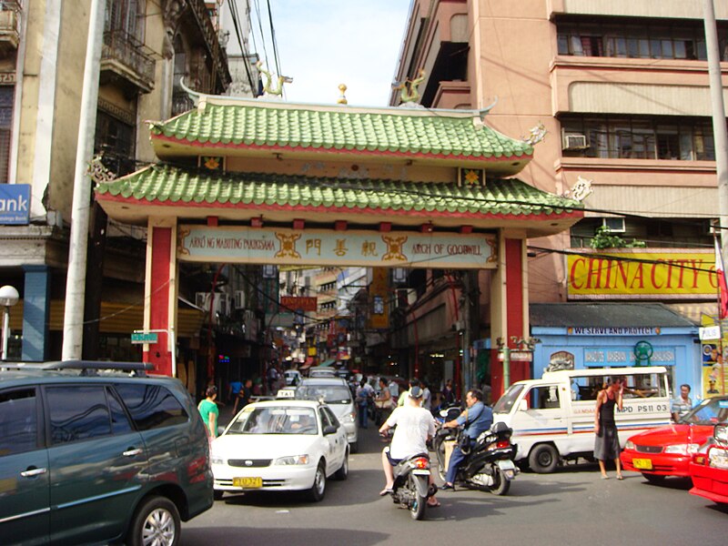 File:Arch of Goodwill at Plaza Santa Cruz, Chinatown, Manila, Philippines - 20120111.jpg