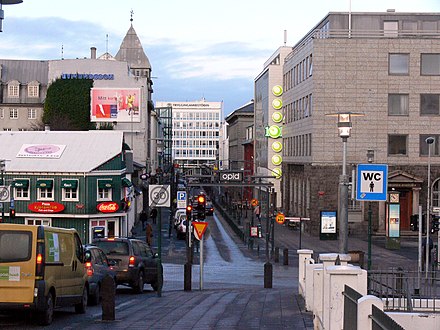 Austurstræti, un dels carrers del centre tradicional de Reykjavík, està situat al districte de Miðborg.