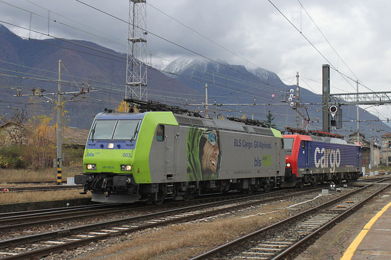 File:BLS Re 485 003-8 Domodossola 201110.jpg