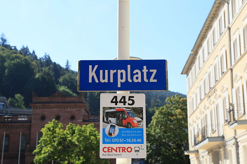 File:Bad Wildbad - Kurplatz 01 ies.jpg