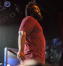 Bas trat 2016 im Mod Club in Toronto während der Too High to Riot Tour auf