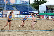 Deutsch: Beachhandball Europameisterschaften 2019 (Beach handball Euro); Tag 5: 6. Juli 2019 – Frauen, Platzierungsspiel für die Ränge 17–20, Nordmazedonien-Slowenien 0:2 (10:13, 9:15) English: Beach handball Euro; Day 5: 6 July 2019 – Placement Match/Cross Match for rank 17–20 Women – North Macedonia-Slovenia 0:2 (10:13, 9:15)