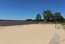 Beach on Lake Blackshear, Georgia Veterans State Park.JPG