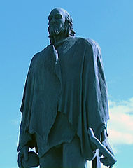 Estatua de Bencomo en la Plaza de Candelaria