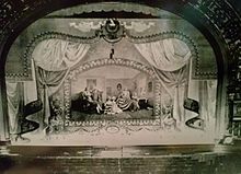 The Betsy Ross curtain of the theatre Betsy Ross.jpg