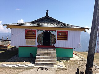 <span class="mw-page-title-main">Bijli Mahadev</span> Hindu temple in Himachal Pradesh, India