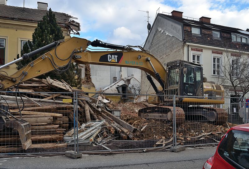 File:Bischoffgasse 25, Vienna 03.jpg