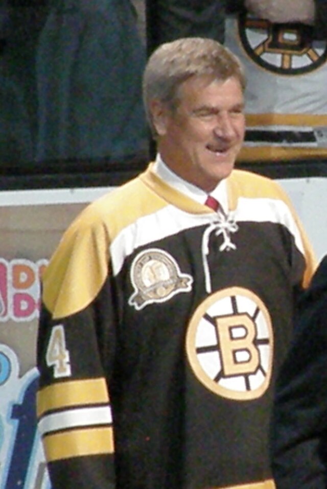 Bobby Orr statue wearing mask, Boston Bruins hospital scrubs