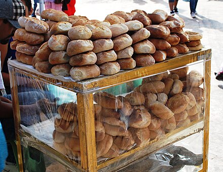 Cart selling bolillos (crusty rolls) in San Juan de los Lagos, Jalisco