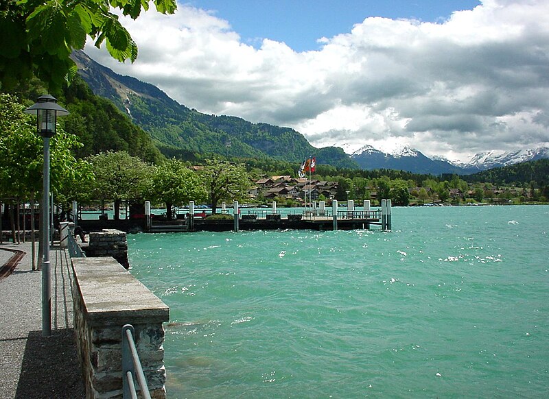 File:Brienz.jpg