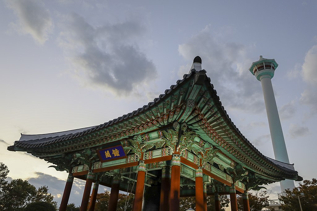 Busan Tower Busan (45023977834)