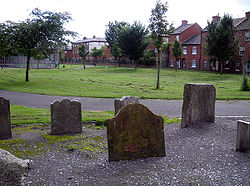 Kubis Taman Cemetery.jpg