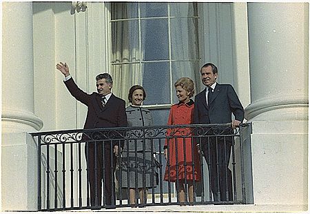 Tập_tin:Ceausescu_and_Nixon_1.jpg