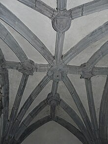 Fichier:Champeix_église_collatéral_plafond.JPG