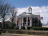 Chester county tennessee courthouse.jpg