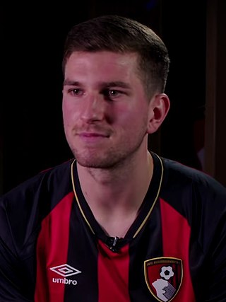 <span class="mw-page-title-main">Chris Mepham</span> English footballer (born 1997)