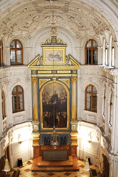 File:Court Chapel - Residenz - Munich - Germany 2017.jpg