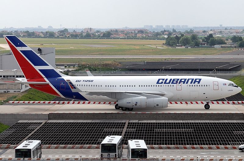 File:Cubana Ilyushin Il-96-300 Tang.jpg