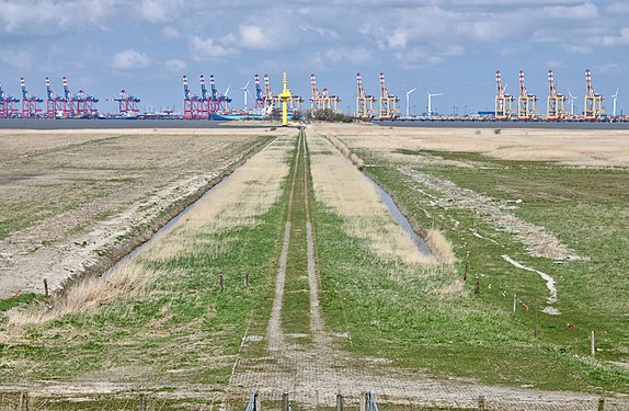 Causeway to Langlütjen I island