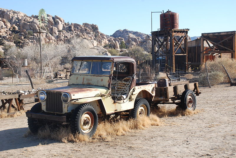 File:Desert Queen Ranch - Willy's Jeep.jpg