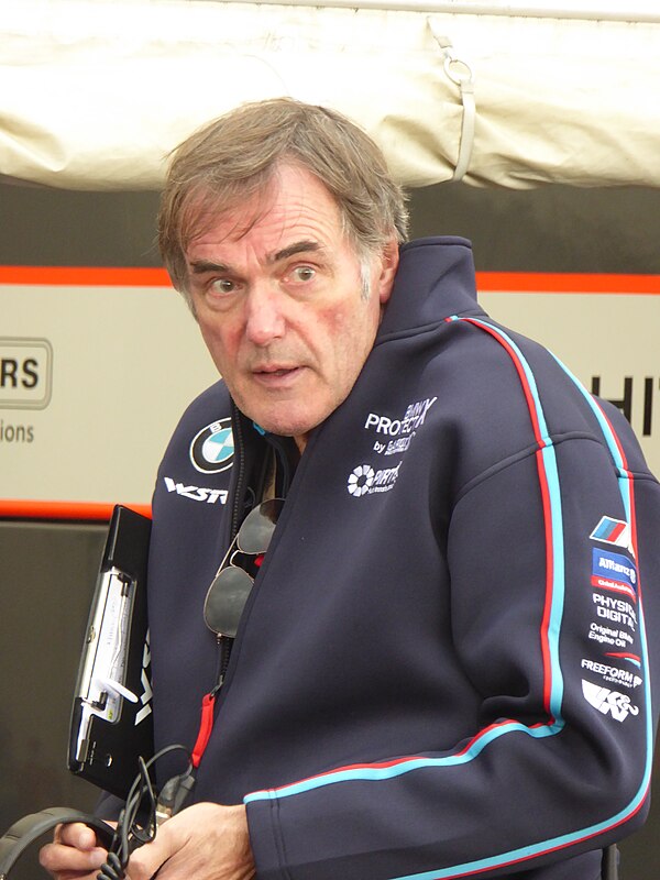 Team Principal Dick Bennetts.