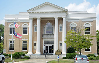 Dodge County Courthouse, Eastman, GA, US.jpg