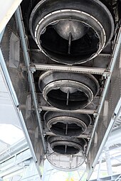 The four Rolls-Royce RB162 lift engines seen from the bottom of a nacelle Dornier Do-31 Hubtriebwerke links.jpg