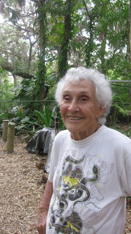 Ellen Peterson, at Happehatchee Center 2010.jpg