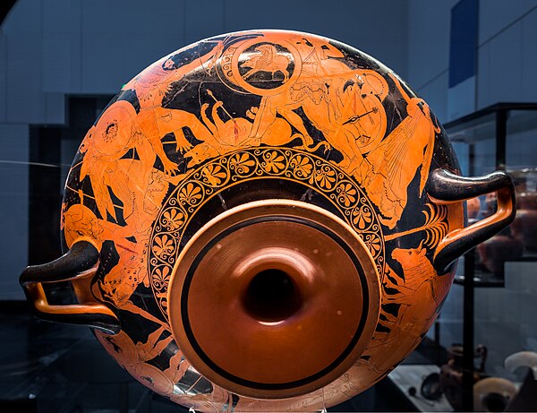 Herakles fighting the three-bodied Geryon; the shepherd Eurytion and the dog Orthros are already dead. Kylix in the Staatliche Antikensammlungen, Muni