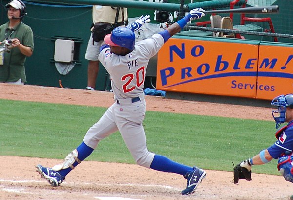 Pie batting for the Cubs on June 21, 2007.