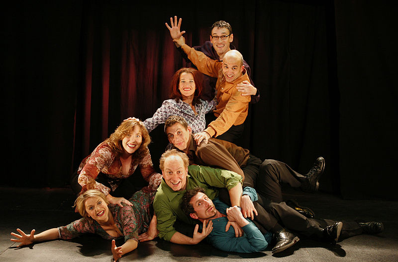 File:Fastfood-Theater Mai 2007.JPG