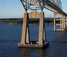 2016 photo of the pier struck by the ship Francis Scott Key Bridge southern truss support.jpg