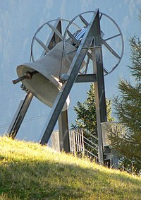 Friedensglocke des Alpenraumes, 2005.jpg