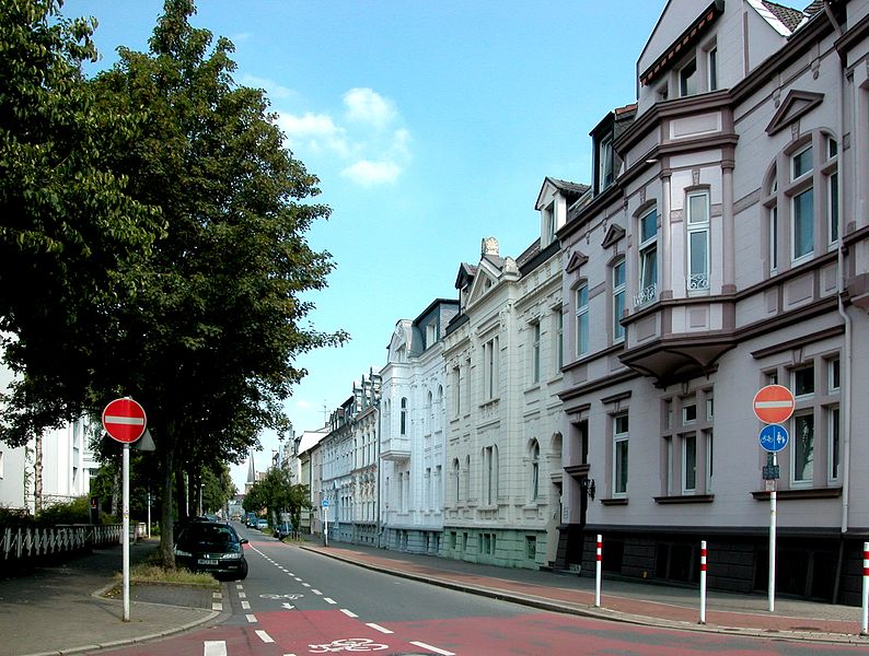 File:Friedrichstraße.jpg