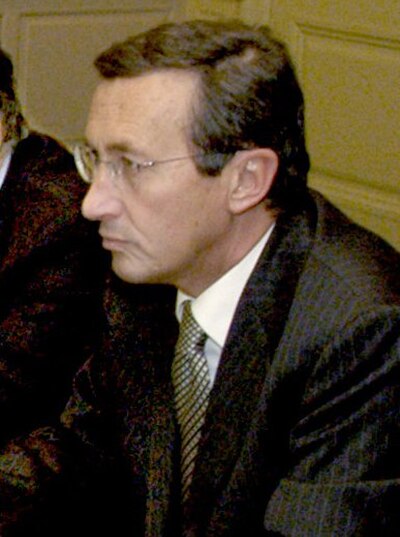 Gianfranco Fini in 2004.