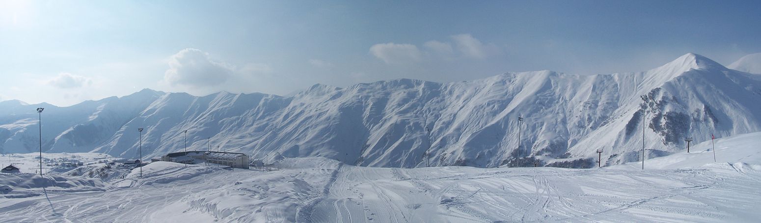 Погода в гудаури грузия на 10 дней. Гудаури панорама.