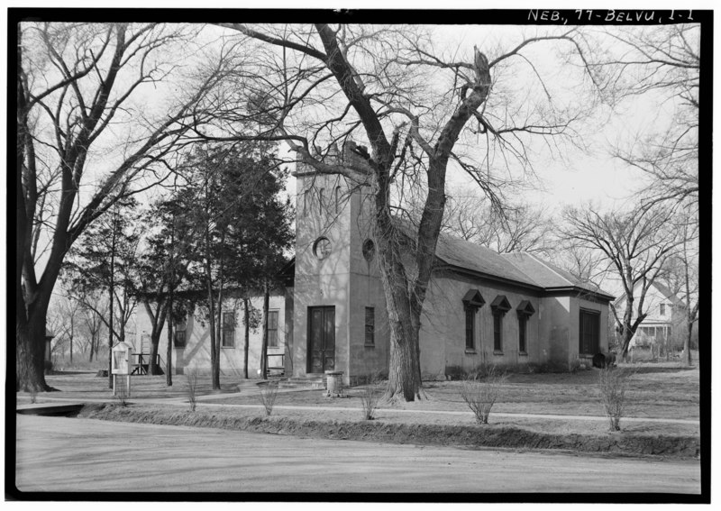 File:HISTORIC AMERICAN BUILDINGS SURVEY. CHAS. W. STEINBAUGH, ARCHT., PHOTOGRAPHER, MARCH 15, 1934. VIEW LOOKING SOUTH-WEST. - Presbyterian Church, Franklin and Twentieth Streets, HABS NEB,77-BELVU,1-1.tif