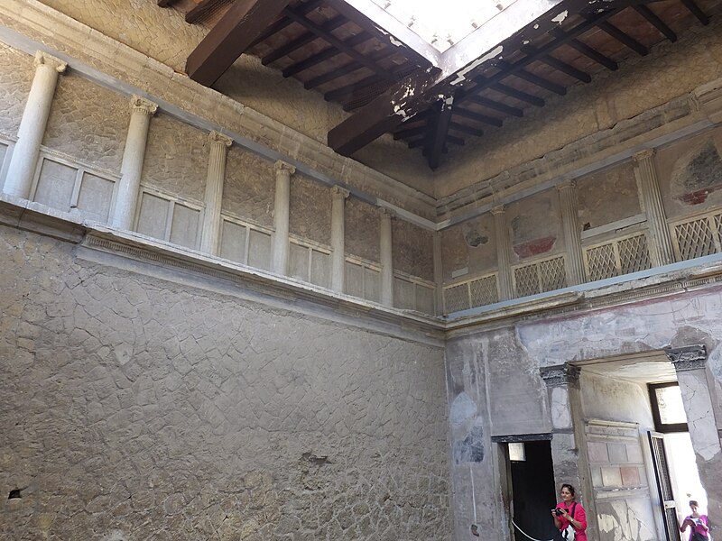 File:Herculaneum — Samnite House (14732660248).jpg