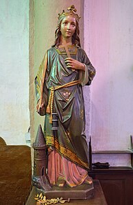 Ste Barbe, statue St Sulpicienne en plâtre, fin XIXe siècle (église St-Omer d'Houchin dans le Pas de Calais)