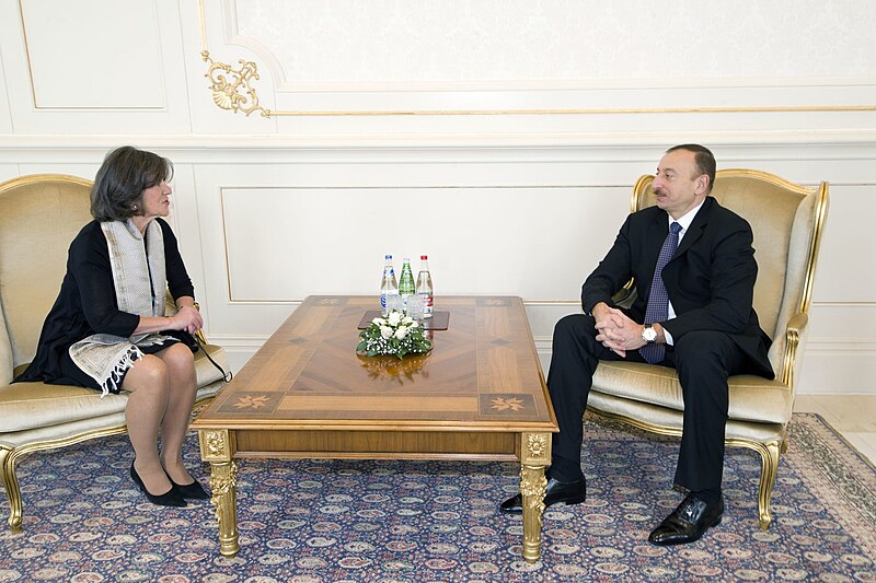 File:Ilham Aliyev received credentials of incoming Ambassador of Portugal 2011 3.jpg