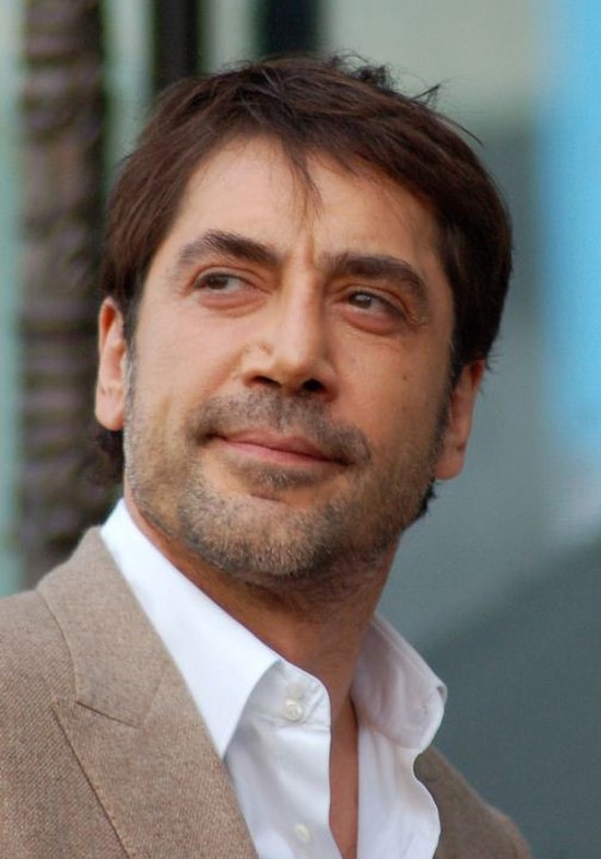Javier Bardem's performance as Anton Chigurh received critical acclaim, earning him the Academy Award for Best Supporting Actor, thus becoming the fir