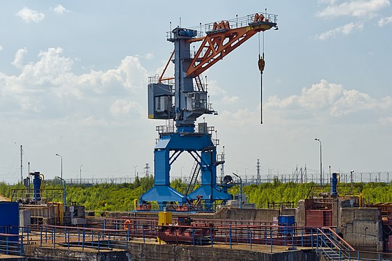 Kama River. Votkinsk Hydroelectric Station. Lock, crane