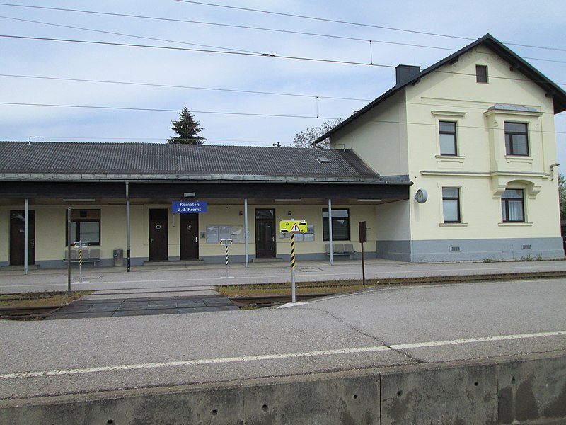 File:Kematen an der Krems-Bf-01.jpg