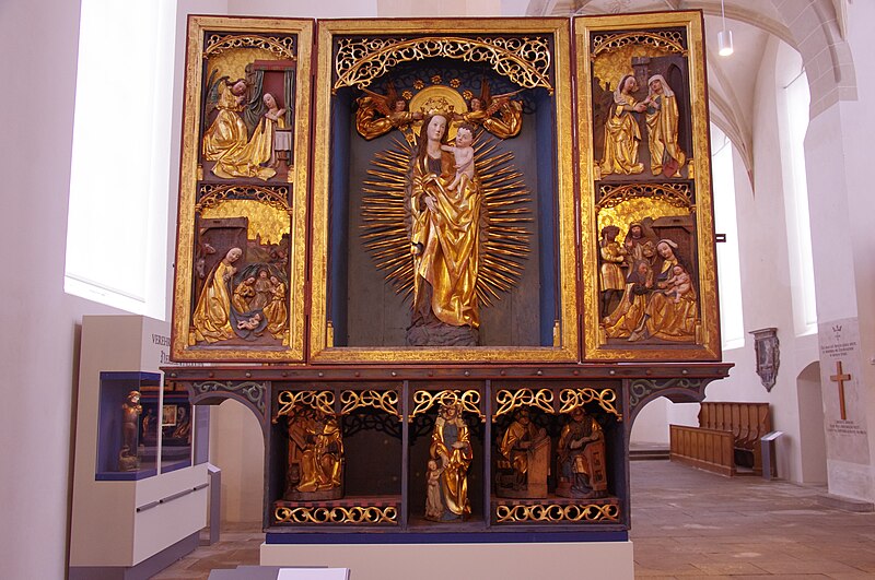 File:Klosterkirche St. Annen Kamenz Marienaltar 2012-01-06.jpg