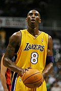 Kobe Bryant 7144 adjusted.jpg