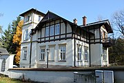Čeština: Lázeňský dům Frýdlant v Lázních Libverdě při pohledu od jihozápadu.