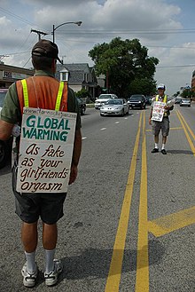 LaRouche supporters in Chicago, 2007 LaRouche supporters.jpg