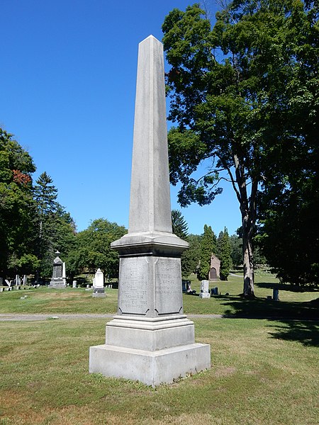 File:Lake View Cemetery, Penn Yan NY 04.JPG