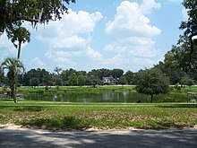 Lake Lillian and its historic district Lakelillianbelleview.jpg