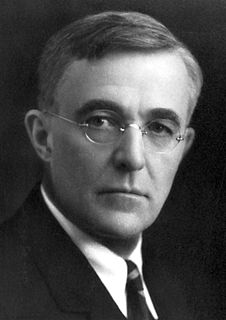 <span class="mw-page-title-main">Irving Langmuir</span> American chemist and physicist